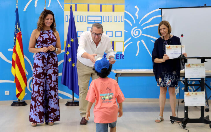 Benidorm reconeix als més de 60 menors que han participat enguany en el Programa de Suport Educatiu d